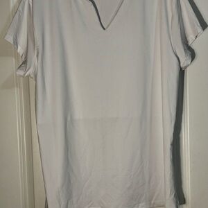 Vivo White Short Sleeve Tee Relaxed Fit